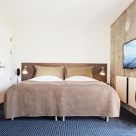 Hotel Foroyar Tórshavn Esterno foto