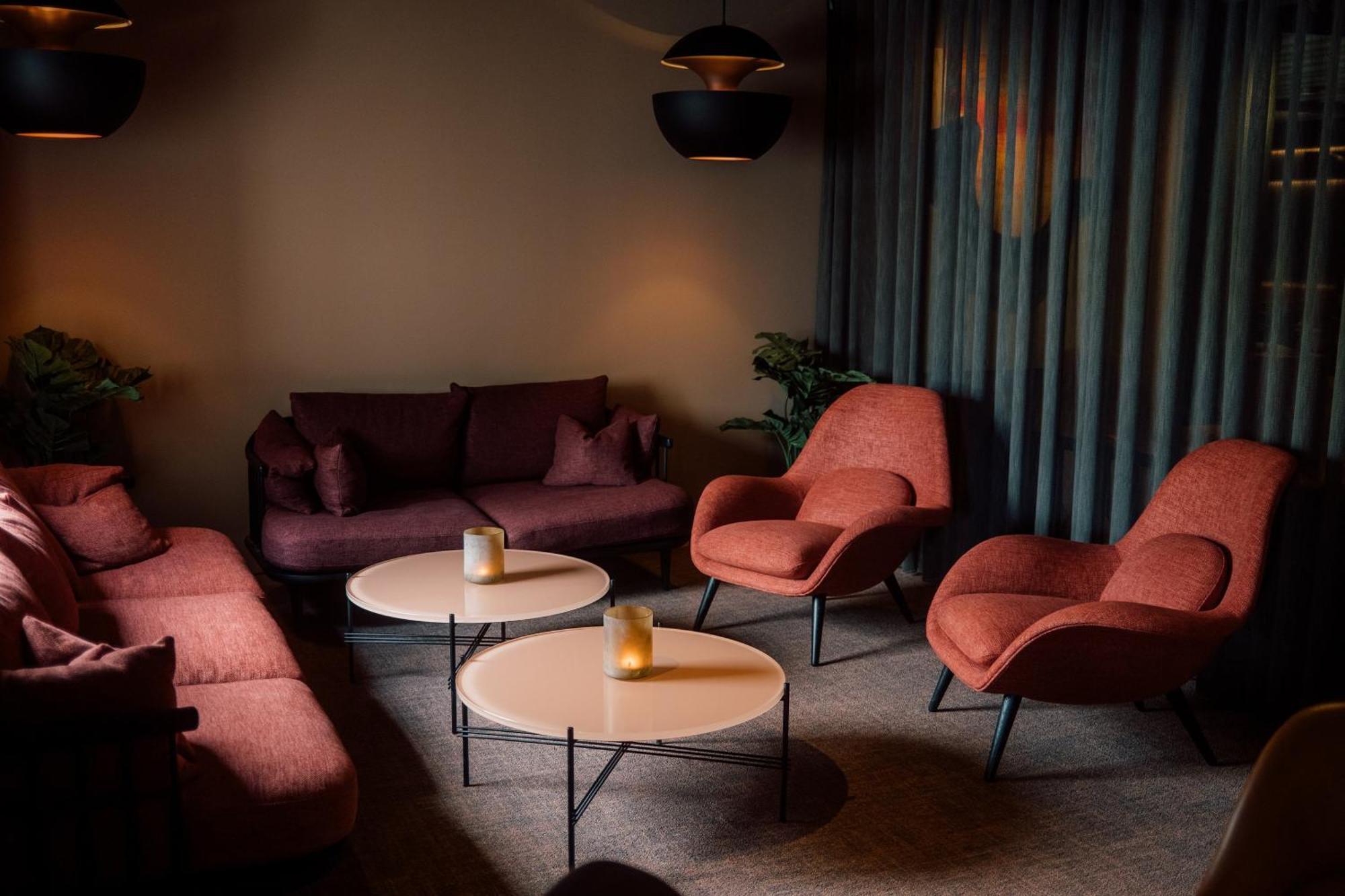 Hotel Foroyar Tórshavn Esterno foto