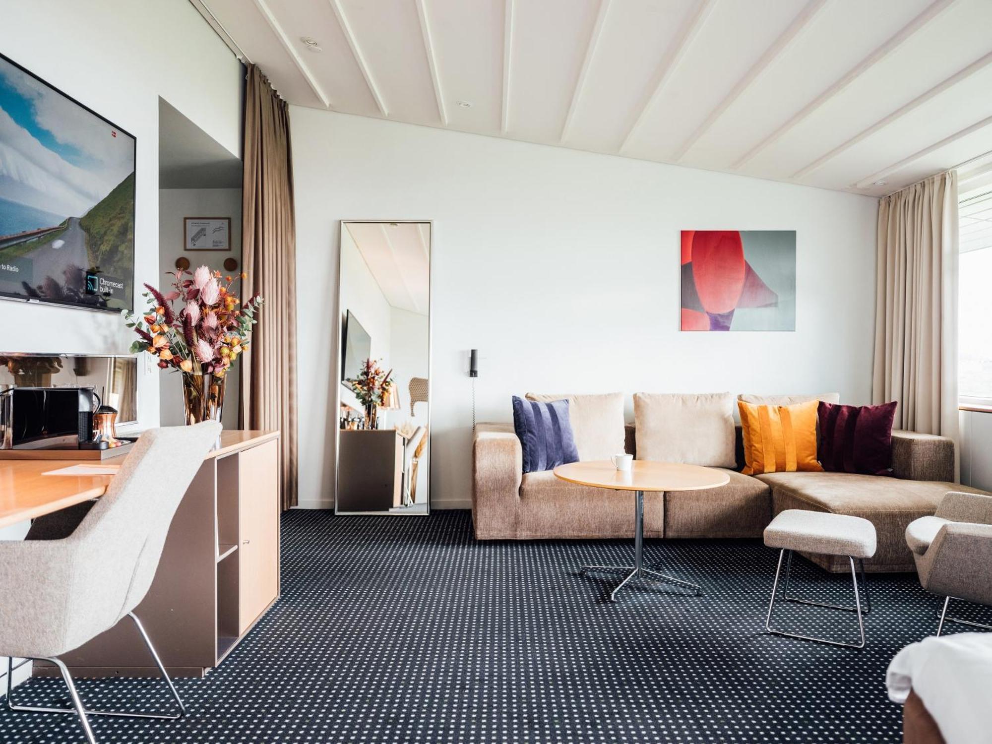 Hotel Foroyar Tórshavn Esterno foto